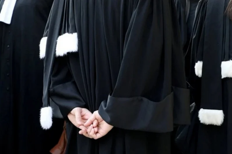 انطلاق محاكمة نصاب رفض المحامون الدفاع عنه