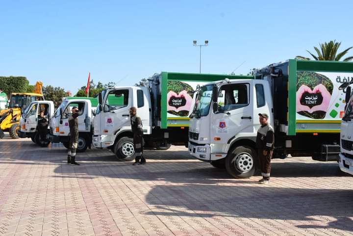 حضيرة آليات جماعة تيزنيت تتعزز ب 7 آليات جديدة