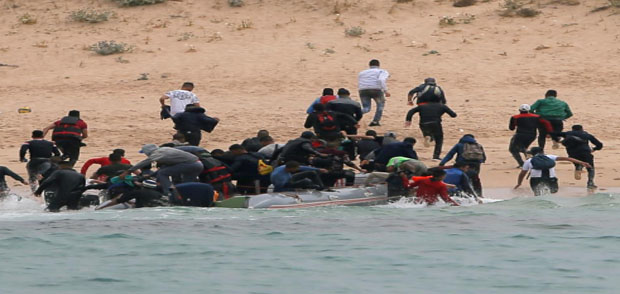 السلطات تشدد المراقبة على السواحل بالجنوب لمحاربة الهجرة السرية