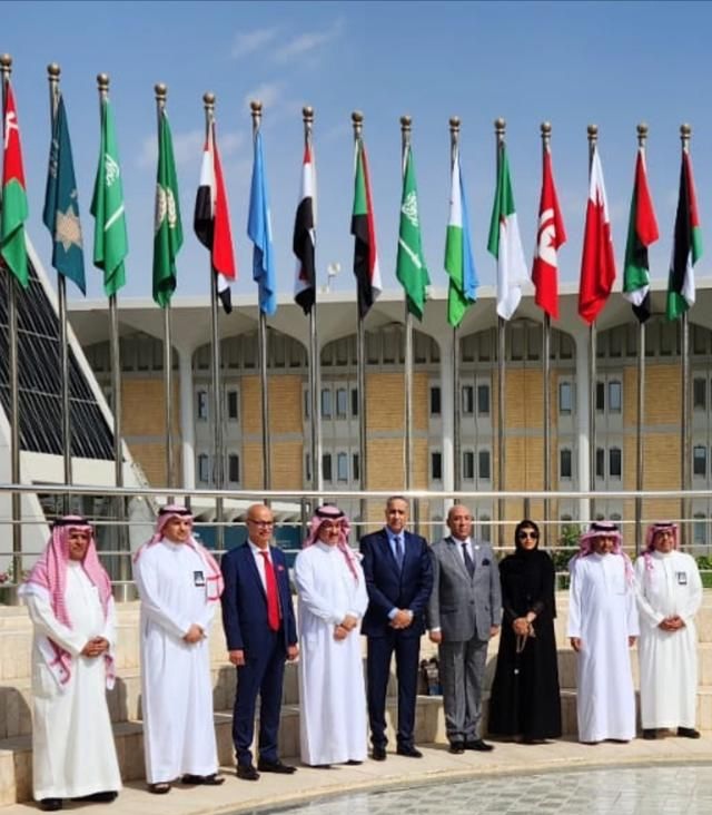 مشاركة عبد اللطيف حموشي في الأنشطة السنوية لجامعة نايف العربية للعلوم الأمنية.