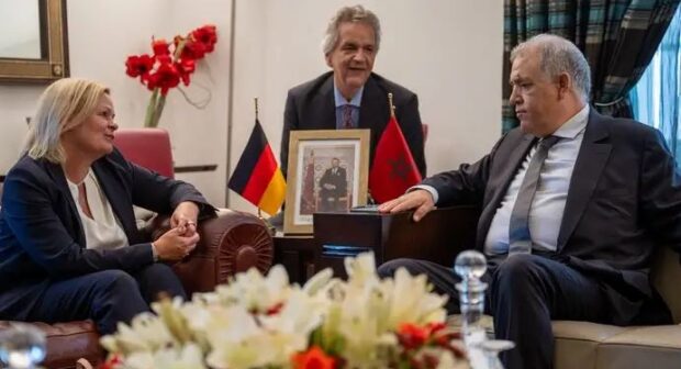 ألمانيا تعتزم ترحيل 898 مغربيا بعد توقيع اتفاق مع المغرب
