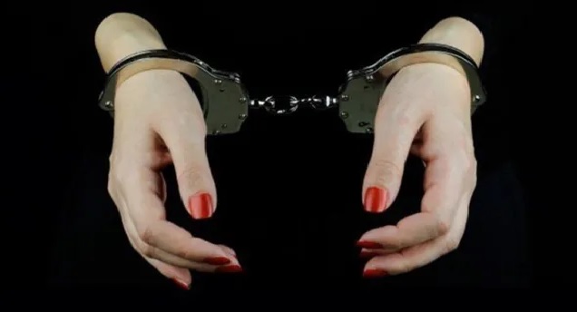 “محاربة جرائم الإنترنت: توقيف شقيقتين في أكادير بتهمة ترويج أدوية مهربة عبر مواقع التواصل الاجتماعي”