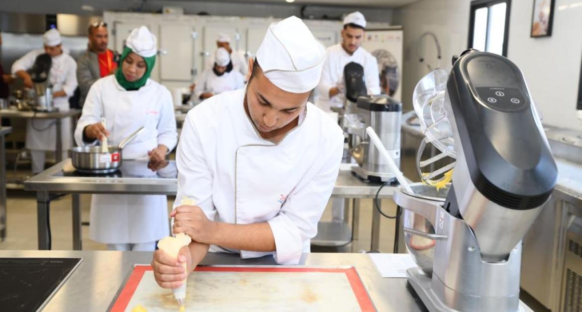 مجلس الحكومة يصادق على مشروع مرسوم لإحداث معهد التكوين في مهن الخبازة والحلويات