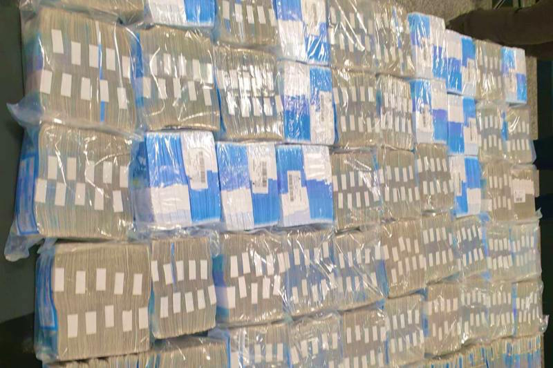 التحقيق في تزوير وثائق استيراد للاستفادة من التخفيضات أو الإعفاءات الجمركية