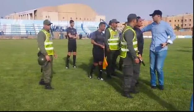 غضب تيزنيتي من الحكم مورابيط، وعصبة الهواة في قفص الاتهام ..!