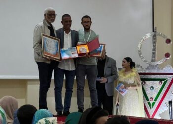 الزميل حفيظ مركوك يتوج بجائزة المرحوم عبد العزيز البيض للصحافة الالكترونية