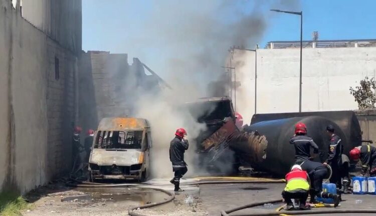 انفجار شاحنة صهريجية تحمل مادة “الفيول” بطنجة