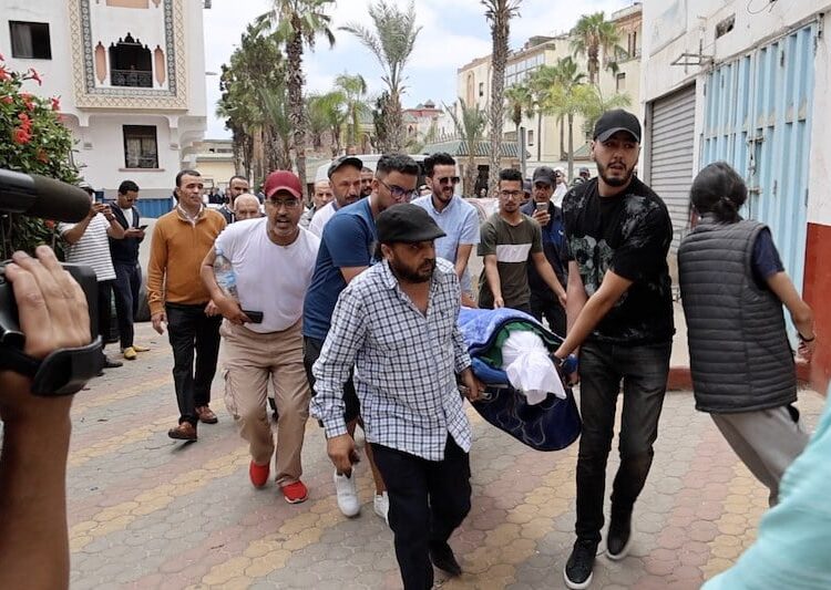 جنازة مهيبة للفنان الداسوكين بالبيضاء