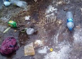 شارع رئيسي في أيت ملول تحت رحمة الأزبال وسط غياب تدخل المجلس الجماعي