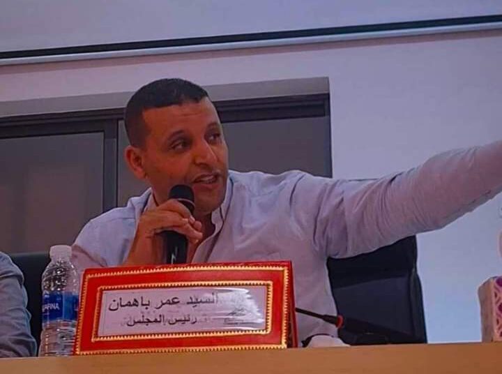 إشادة بمناقشة رئيس جماعة لخصاص حصيلة عمله مع المواطنين