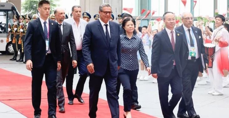 “أخنوش وبوريطة في بكين: تعزيز العلاقات المغربية-الصينية في قمة فوكاك”