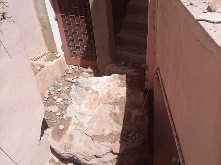 بدون اية خسائر في الأرواح .. انهيار صخري يخلف أضرارا بتافراوت -صور-