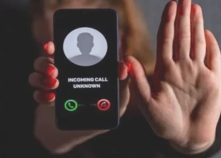 رغم الانتشار الواسع للتوعية… الاحتيال الهاتفي لا يزال يحصد ضحايا جدد