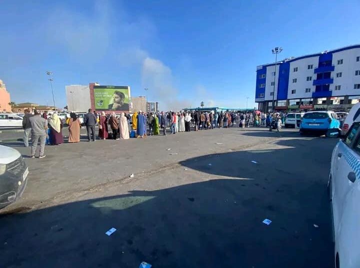 تحديات النقل في القليعة: بين النمو الديموغرافي ونقص وسائل النقل