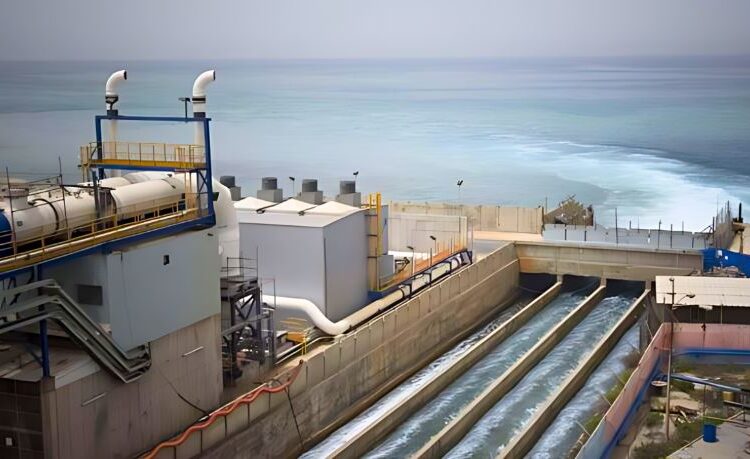 في ظل استمرار الجفاف.. تحلية مياه البحر حلا حتميا لا يمكن الاستغناء عنه