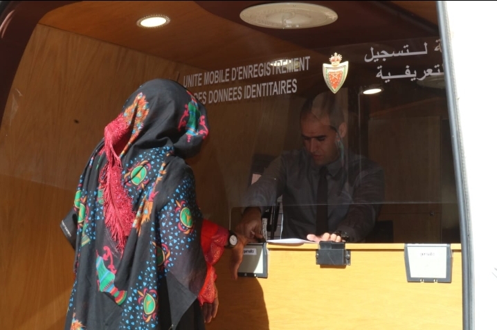 إقليم طاطا: حملة إنجاز وتجديد البطاقة الوطنية للتعريف الالكترونية تحط الرحال بجماعة تمنارت طاطا