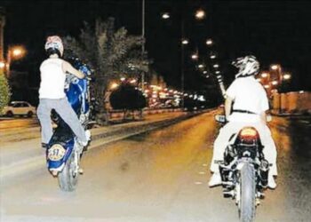 دراجات نارية متهورة تقلق راحة ساكنة فيلات النسيم و فيلات السلام بمراكش