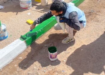 حملة نظافة وتشجير وصباغة الأرصفة بالدراركة