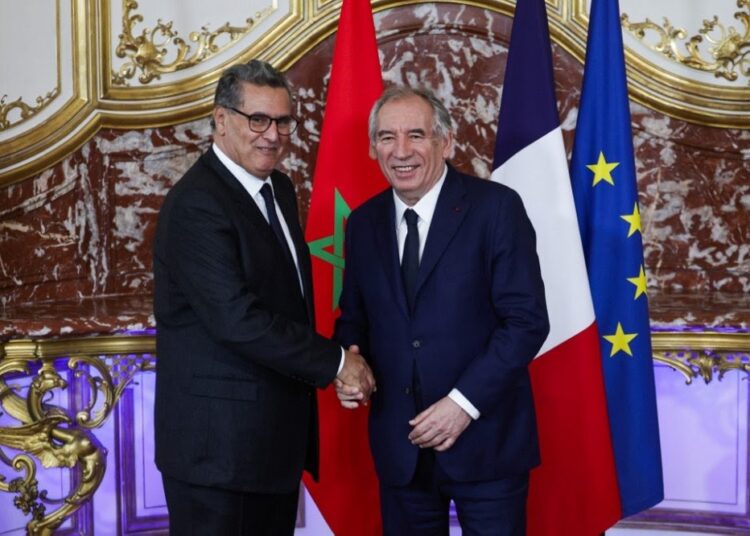 من باريس.. رئيس الحكومة المغربية يؤكد على تعزيز التعاون الاقتصادي مع فرنسا