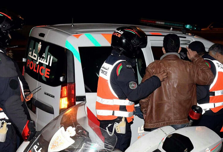 فاس.. توقيف سبعة أشخاص تورطوا في قضية تتعلق بالنصب والاحتيال والتزوير