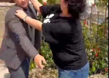 محامي السيدة التي صفعت قائد تمارة : ” موكلتي حامل في شهرها الثالث ونسعى لتأكيد تعرضها للإجهاض بسبب الحادث “.