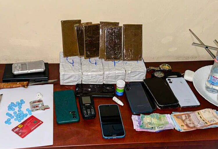 أكادير: تفكيك شبكة لترويج المخدرات وحجز مبالغ مالية كبيرة