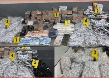 الديستي والشرطة القضائية باكادير يُسقطان مروج أجهزة غش بالامتحانات ويشكل موضوع مذكرتي بحث وطنية