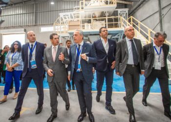 أكادير.. تدشين المصنع الجديد لشركة سان كوبان فيبير لتصنيع وتوزيع المحاليل