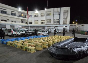 الديستي والأمن الوطني.. تنسيق يسفر عن حجز 4328 كلغ من الشيرا بضواحي أولاد تايمة