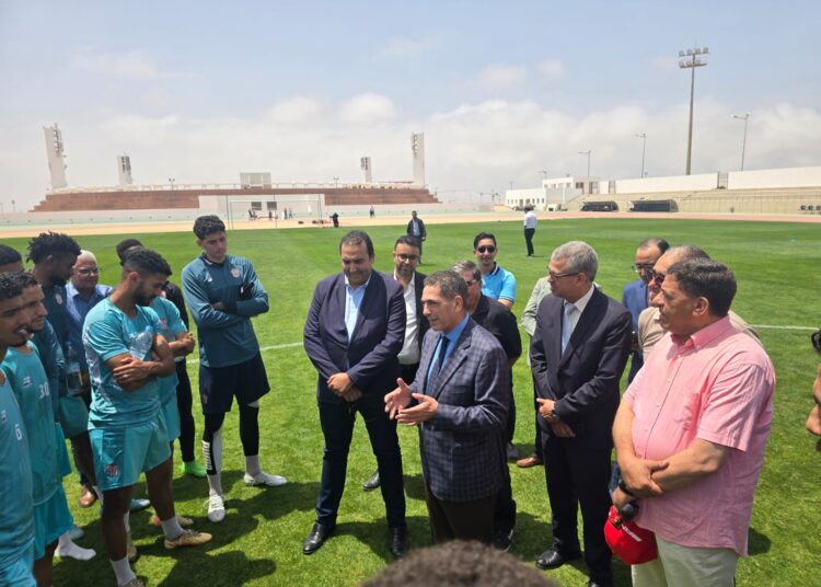 سعيد أمزازي يحضر تداريب فريق حسنية أكادير لتقديم الدعم النفسي للاعبين استعداداً للمباراة المصيرية