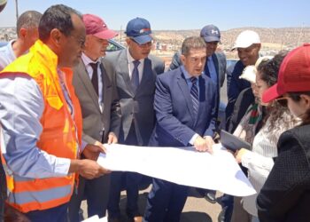 أمزازي يتفقد أوراش مشاريع تهيئة وتأهيل مدينة أكادير