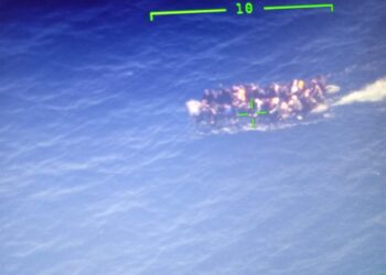 إنقاذ قارب مهاجرين من طرف البحرية الاسبانية قادما من سواحل العيون