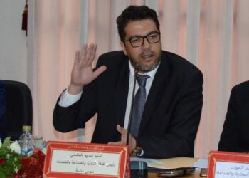 أشنكلي يتسبب في إحراج كبير لزملائه في الحزب بسبب اتفاقية لتأهيل الدراركة ” مجمدة في الرفوف !!”