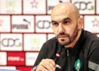 تحسن تدريجي ورسائل طمأنة.. الركراكي يقيّم فوز المغرب على زامبيا