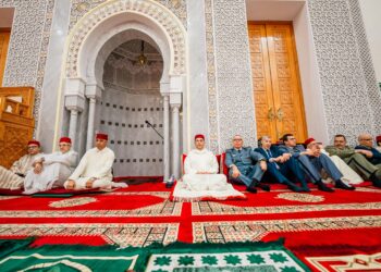 والي جهة سوس ماسة يحيي ليلة القدر بمسجد محمد السادس بأكادير