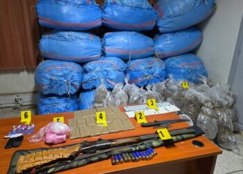 تنسيق أمني بين الأمن الوطني و”الديستي” يطيح بشبكات لترويج المخدرات بأربع مدن من بينها أيت ملول.