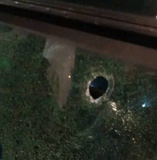 تنقل محفوف بالمخاطر… هجمات بالحجارة تقلق مستعملي الحافلات بسيدي بيبي