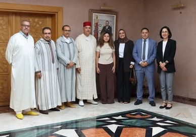 احتفاءً بالتميز: عامل عمالة إنزكان أيت ملول يستقبل التلميذة المتفوقة فرح إدمنصور الحاصلة على أعلى معدل في البكالوريا