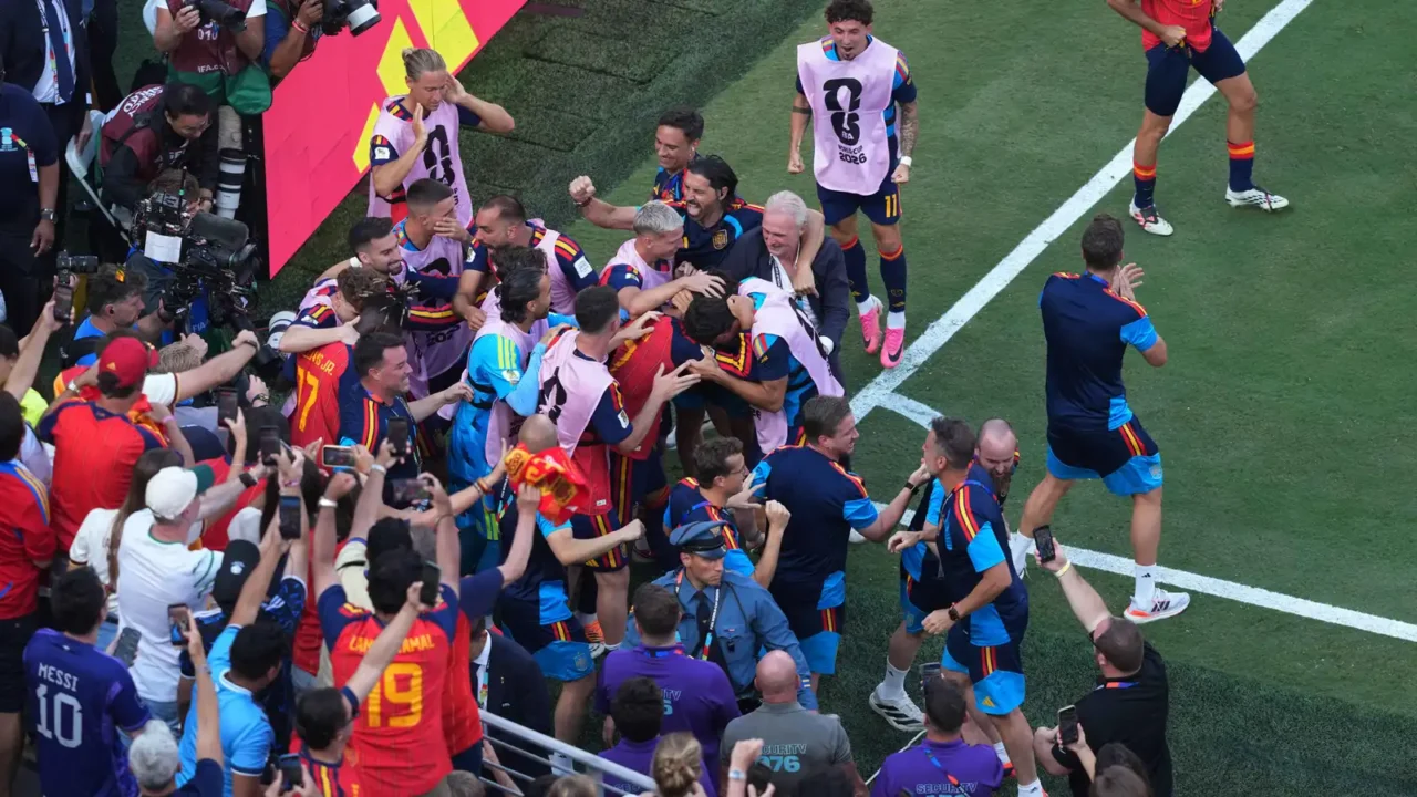 منتخب إسبانيا بطلا لكأس العالم للمرة الثانية في تاريخه بفوز قاتل على الأرجنتين